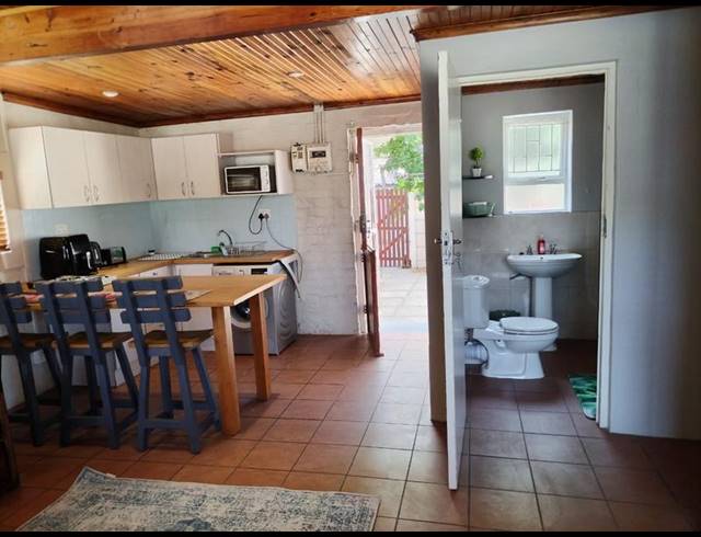 1 BEDROOM PROPERTY TO RENT IN ARAUNA